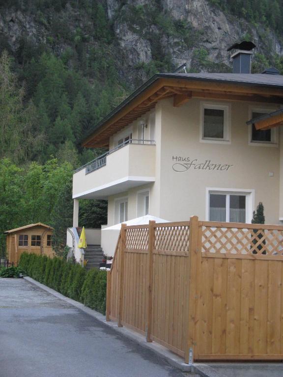 Haus Falkner Barbara Умхаузен Екстериор снимка
